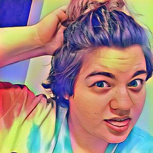 Meet your Posher, Emmaleah